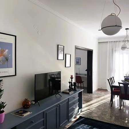 דירה Serene With Breathtaking Sea View סלוניקי