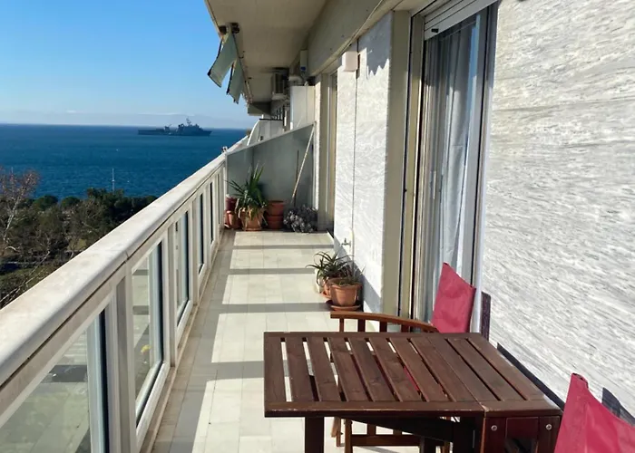 Serene With Breathtaking Sea View *
