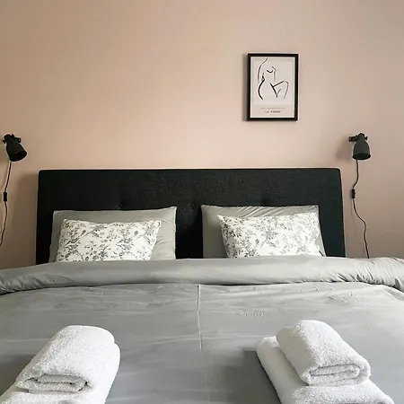 Apartamento Serene With Breathtaking Sea View